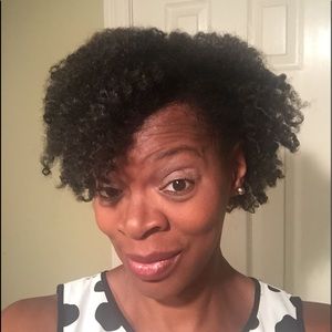 Meet your Posher, Natasha